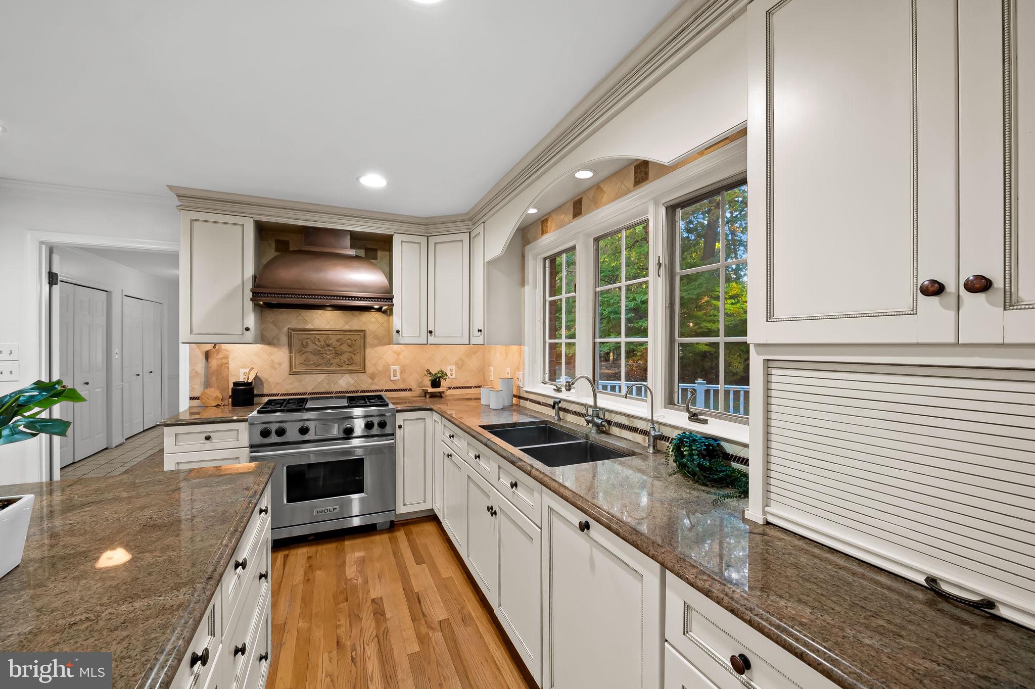 LAURELFORD - Residential