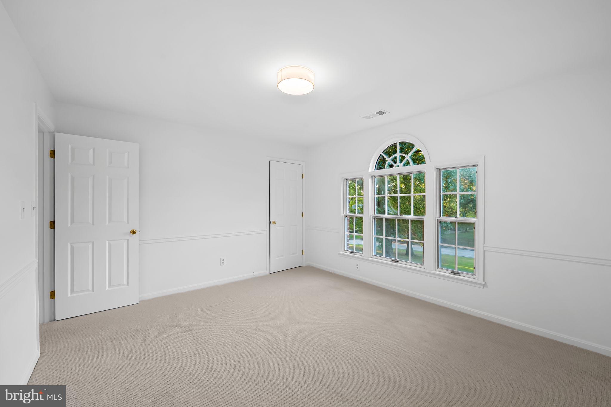 LAURELFORD - Residential