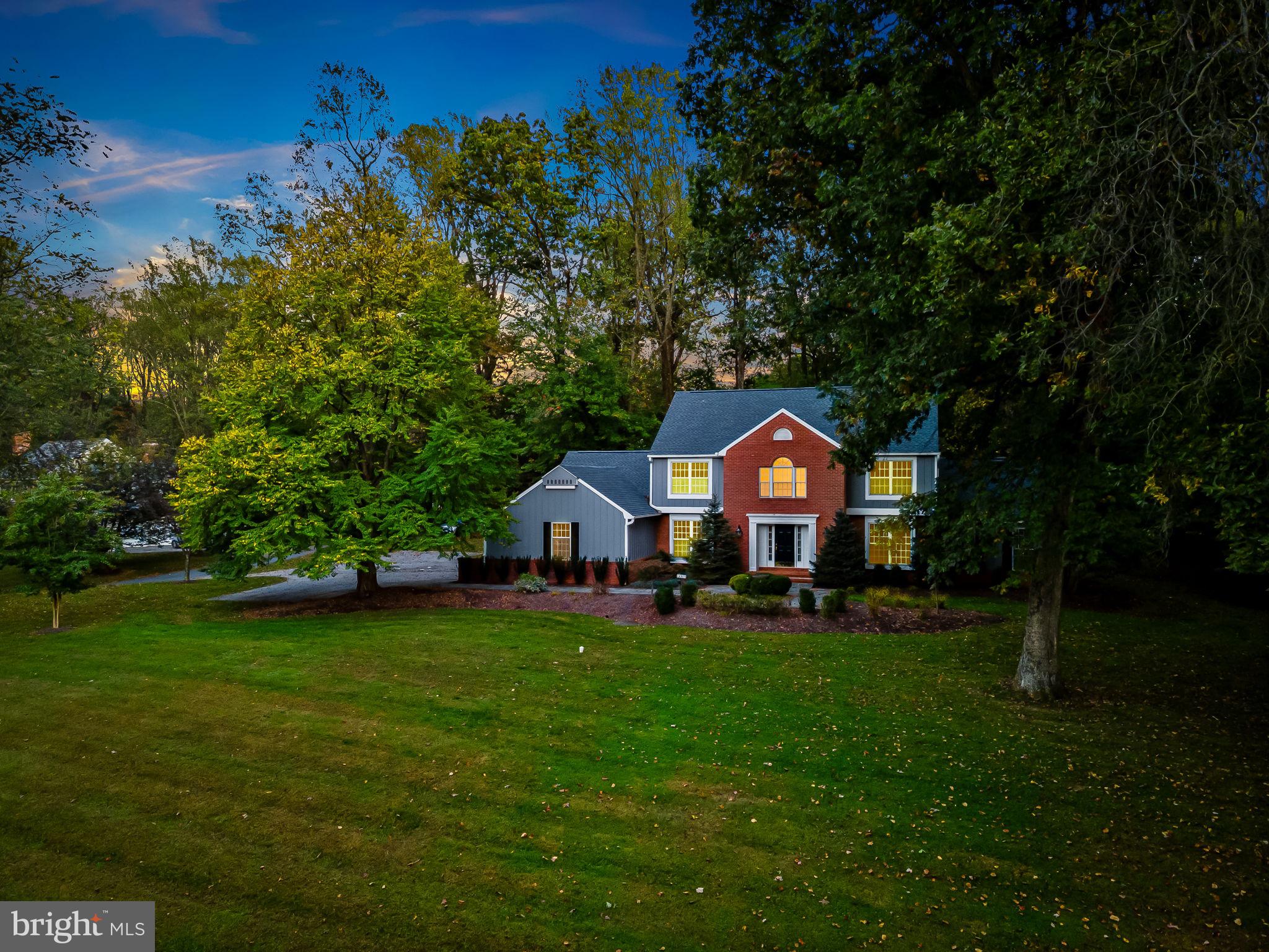 LAURELFORD - Residential