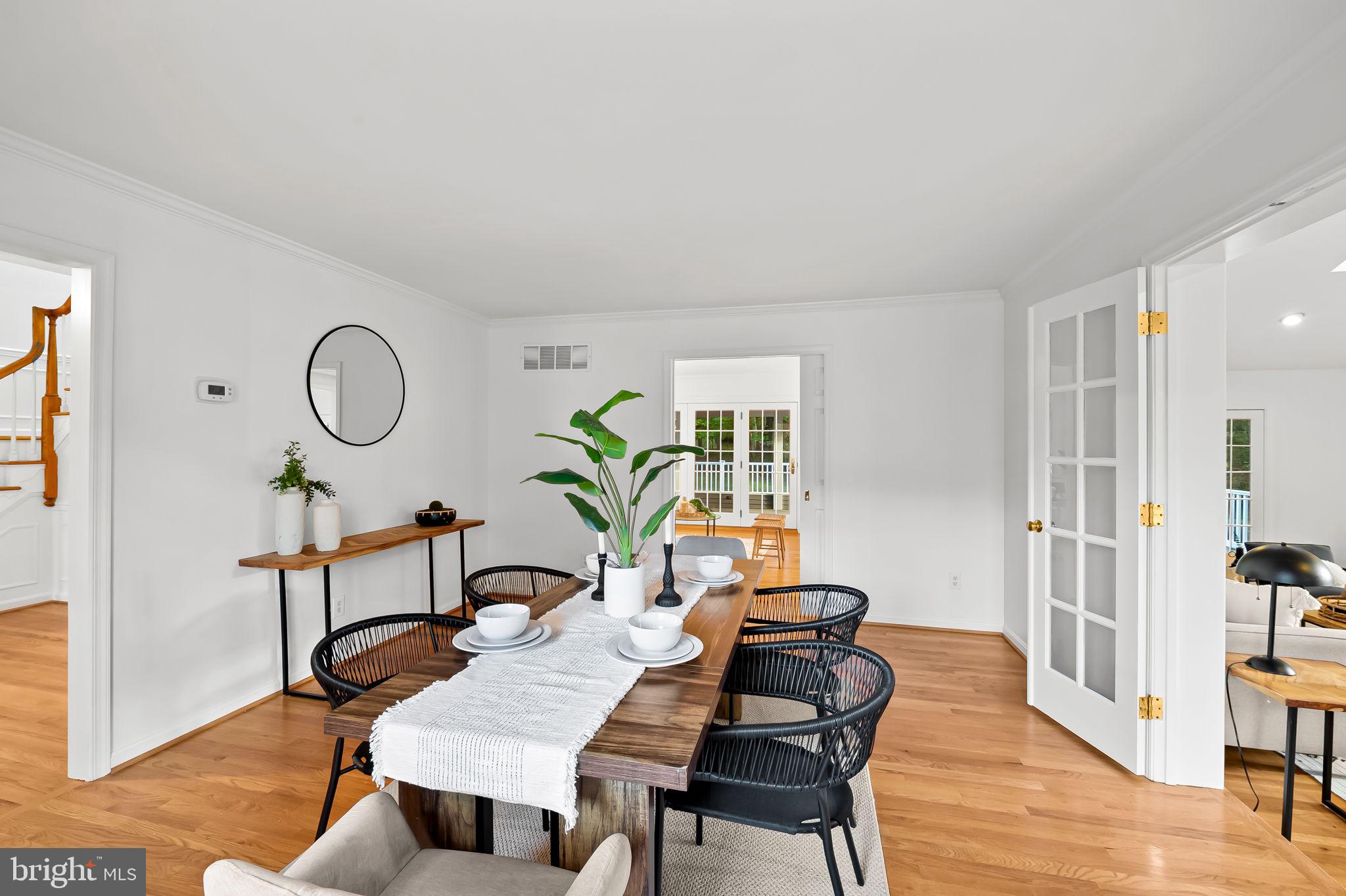 LAURELFORD - Residential