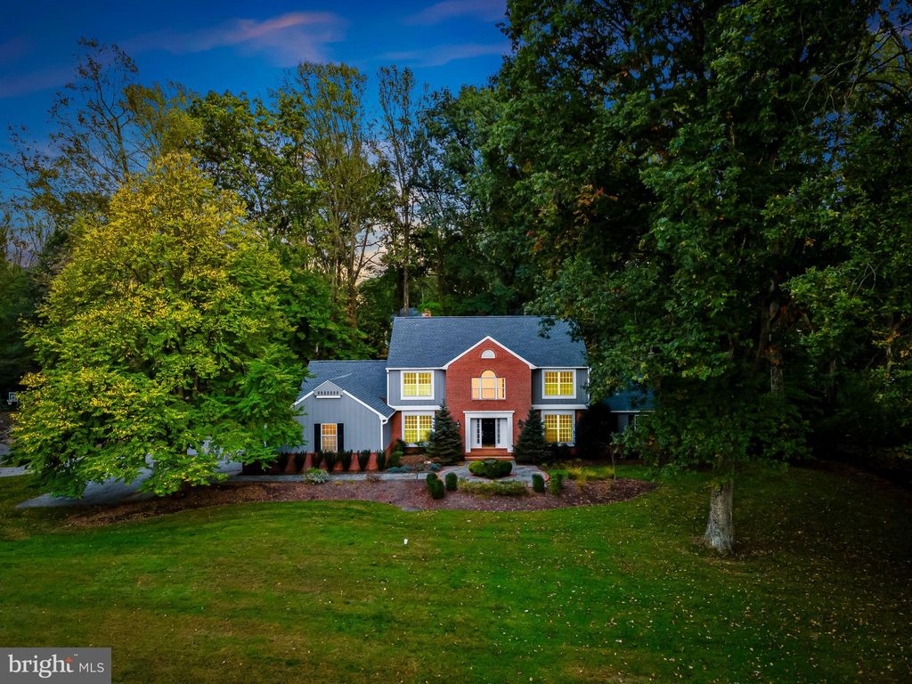 Photo of 12303 Michaelsford Road, COCKEYSVILLE, MD 21030 (MLS # MDBC2140556)