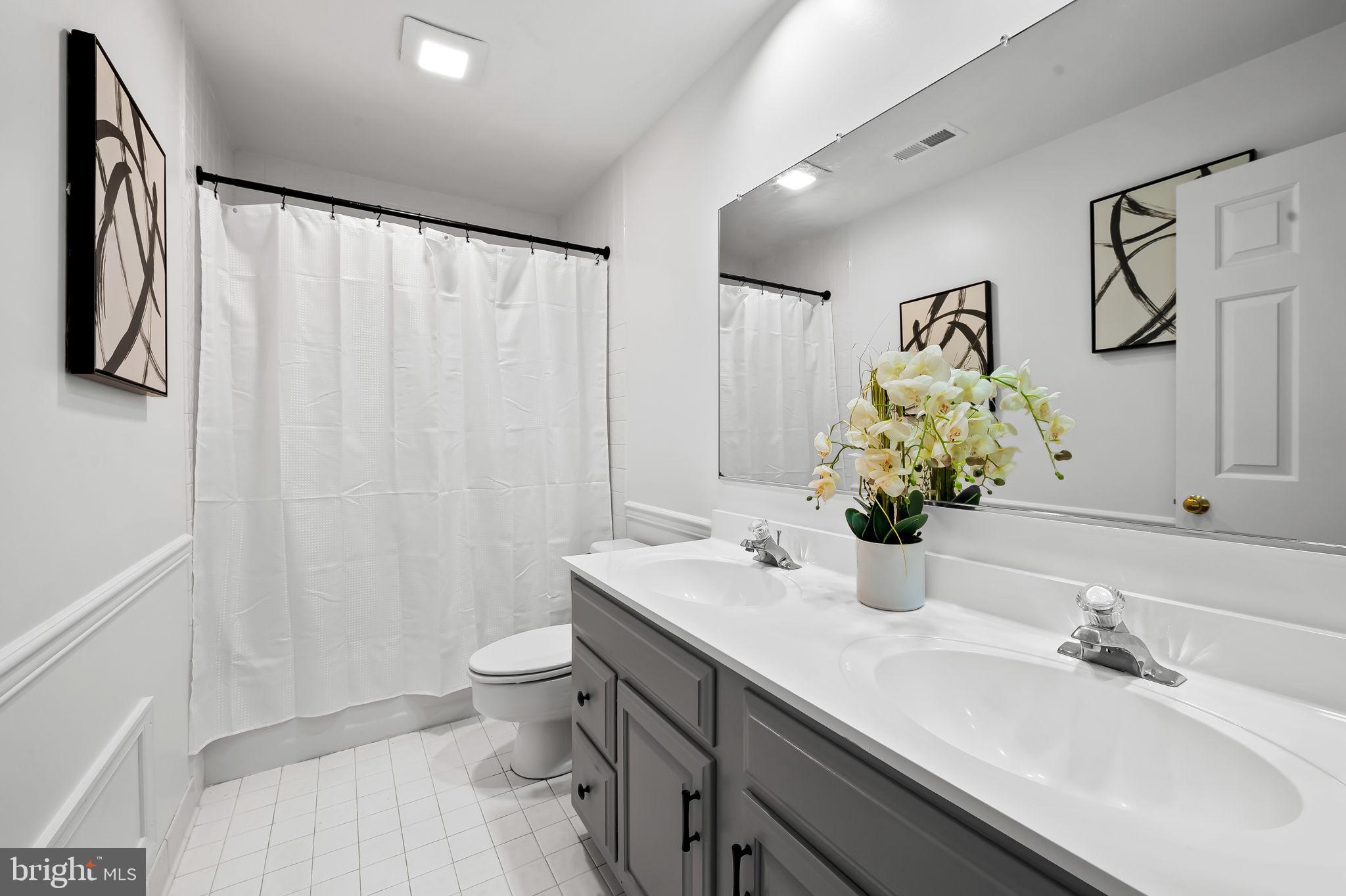 LAURELFORD - Residential