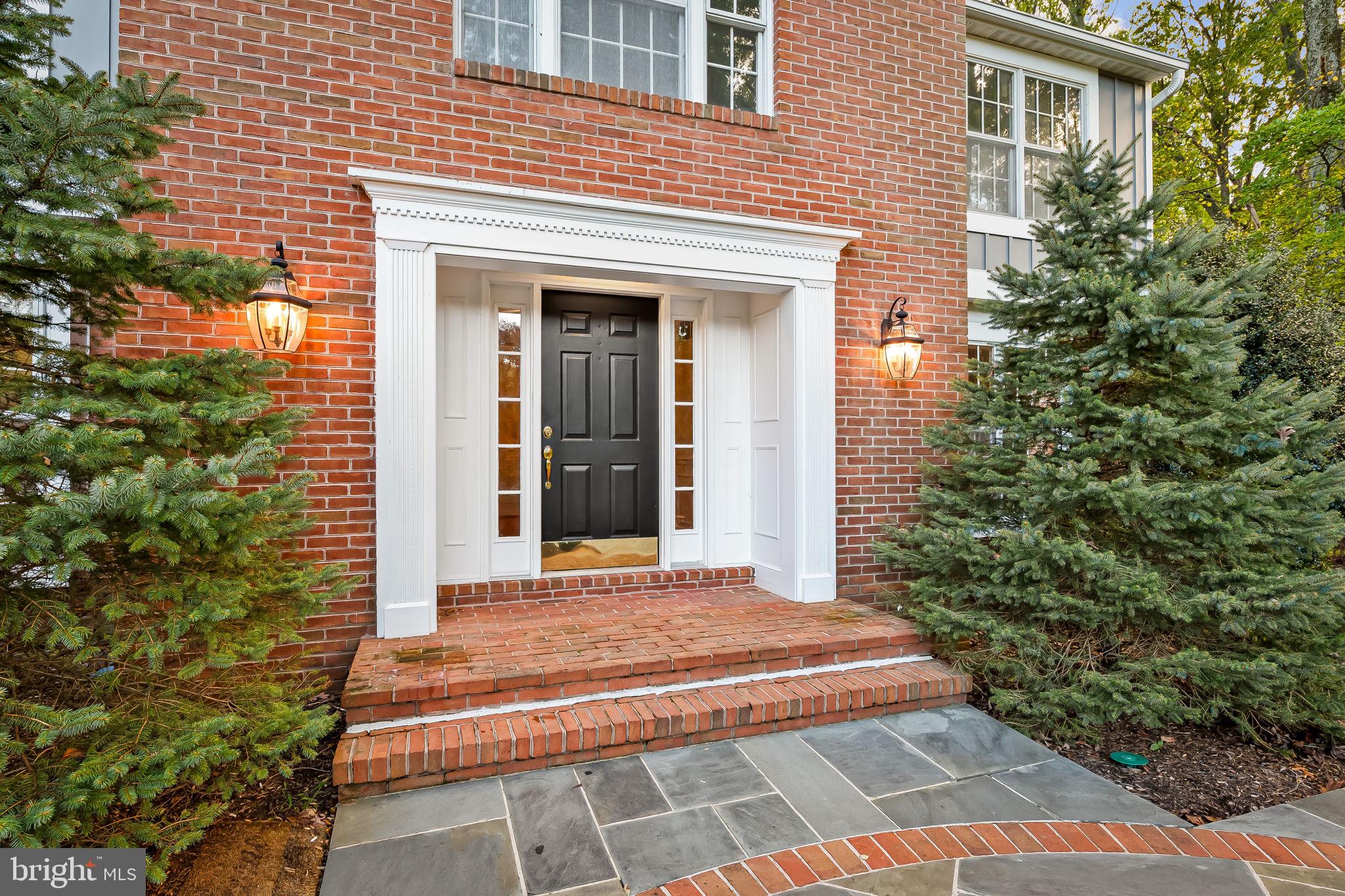 LAURELFORD - Residential