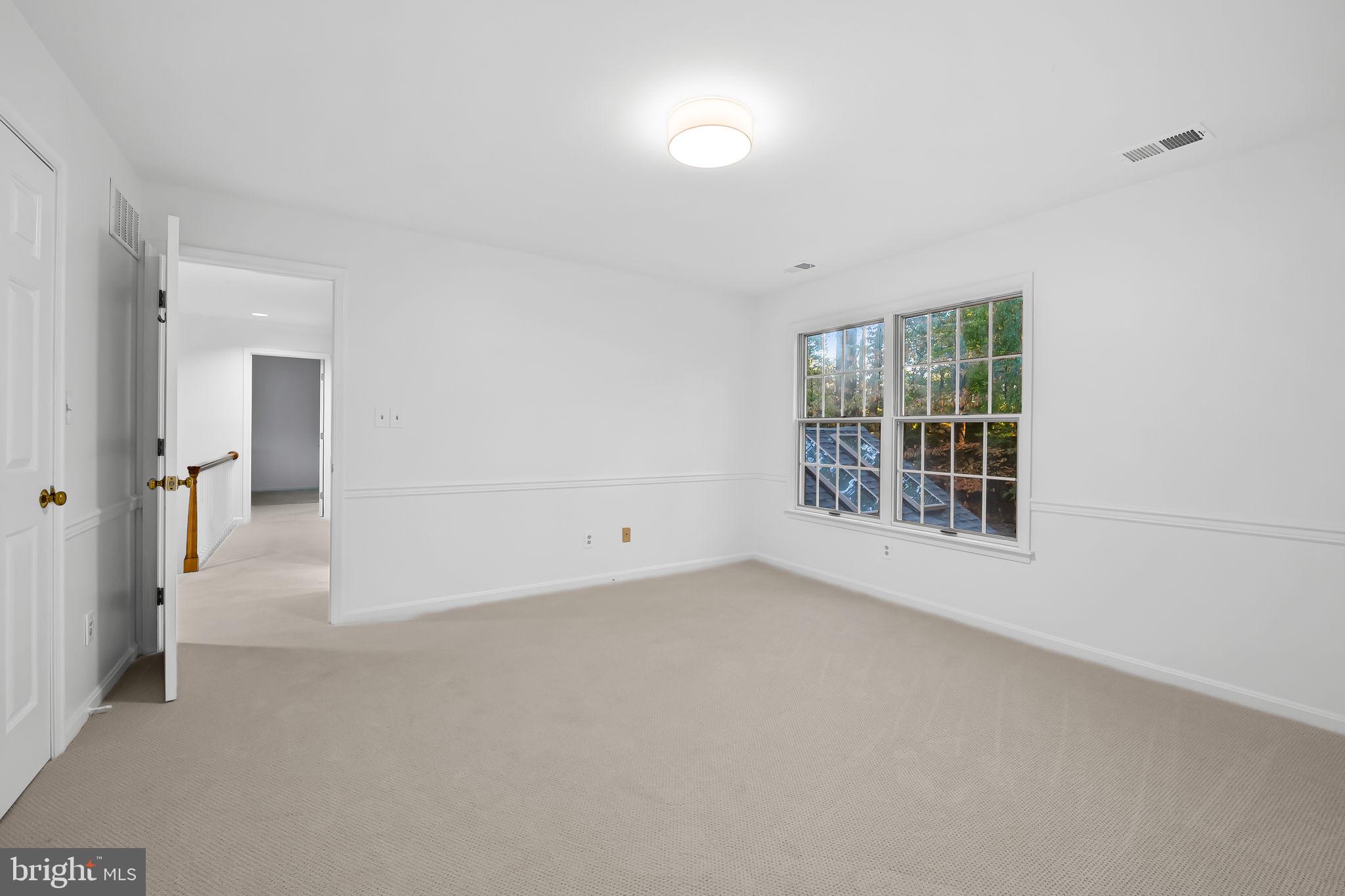 LAURELFORD - Residential