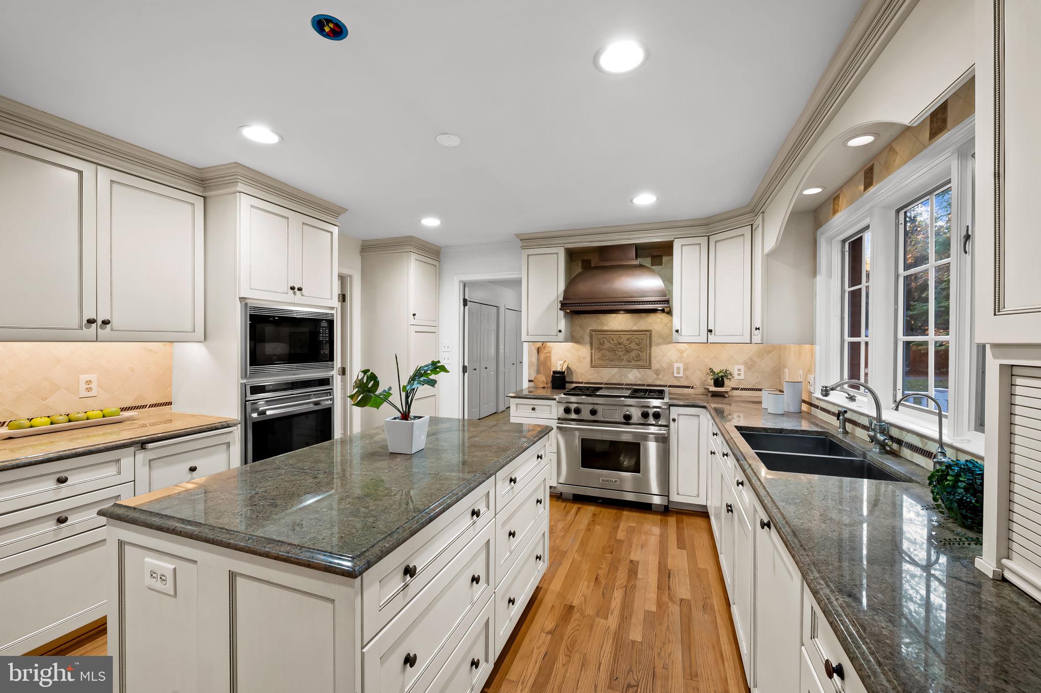 LAURELFORD - Residential