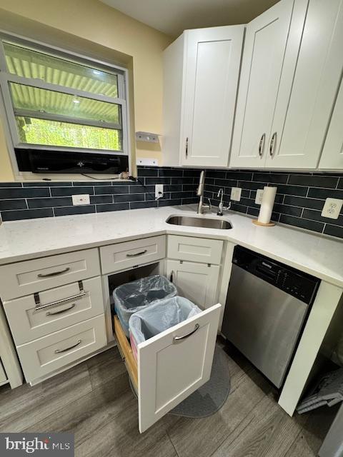 COUNTRY CLUB VIEW - Residential Lease