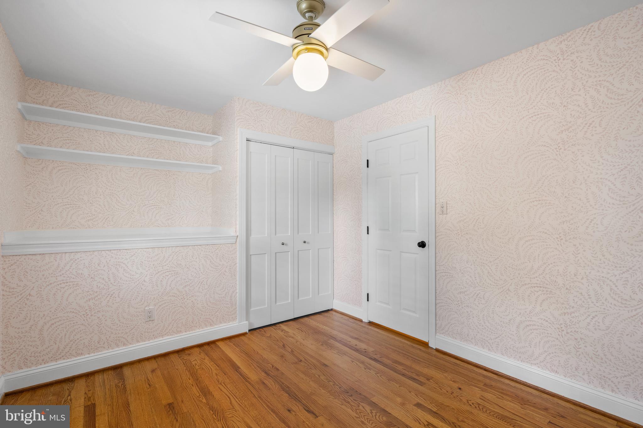 WAYNEWOOD - Residential