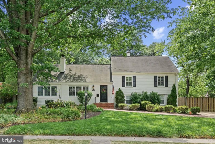 RARE IN WAYNEWOOD PROPER!!  Totally move-in-ready.  Expanded Haddon model featuring over 3000 finished square feet with BOTH 4th and 5th levels dormered!!!!  One of the largest lots in Waynewood proper and fully fenced.   Completely remodeled and expanded bright and open main level that walks out to deck and patios!  White and gray kitchen with stainless steel appliances, large center island with seating, marble tile backsplash.  Living room with wood burning fireplace.  Newer vinyl windows, newer carpet, new light fixtures and designer paint & wallpaper throughout.  All 5 levels finished and dormered making it easy to add a 3rd full bath.  Open Sunday July 14 from 1-3 PM.  Additional Conveyances: wine fridge in kitchen, fridge in basement, bistro lights. Satellite dish conveys as-is.