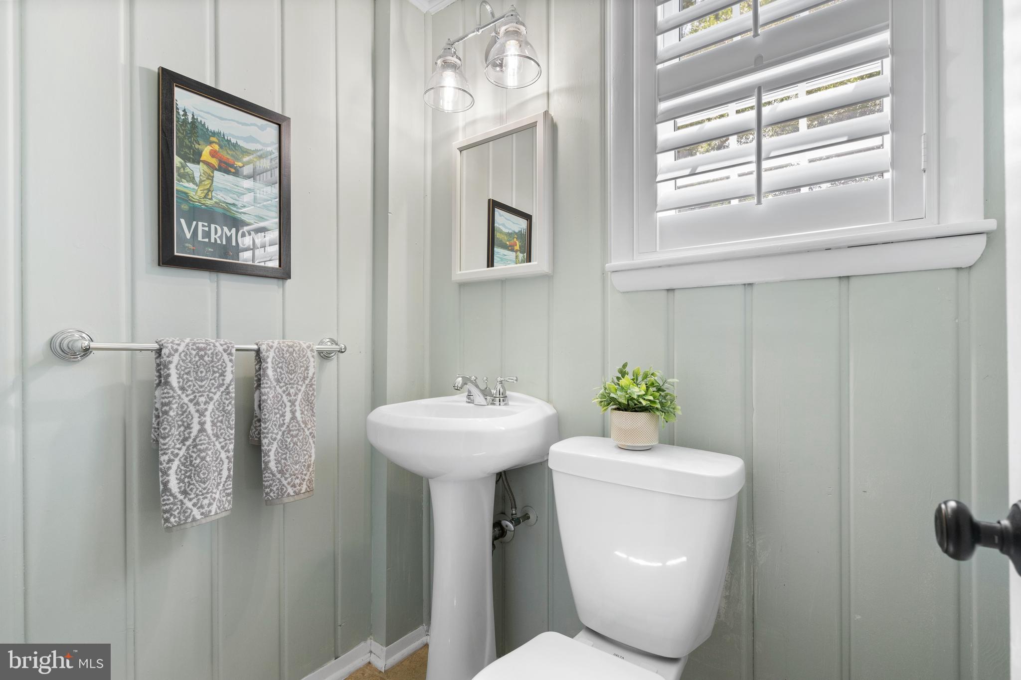 WAYNEWOOD - Residential