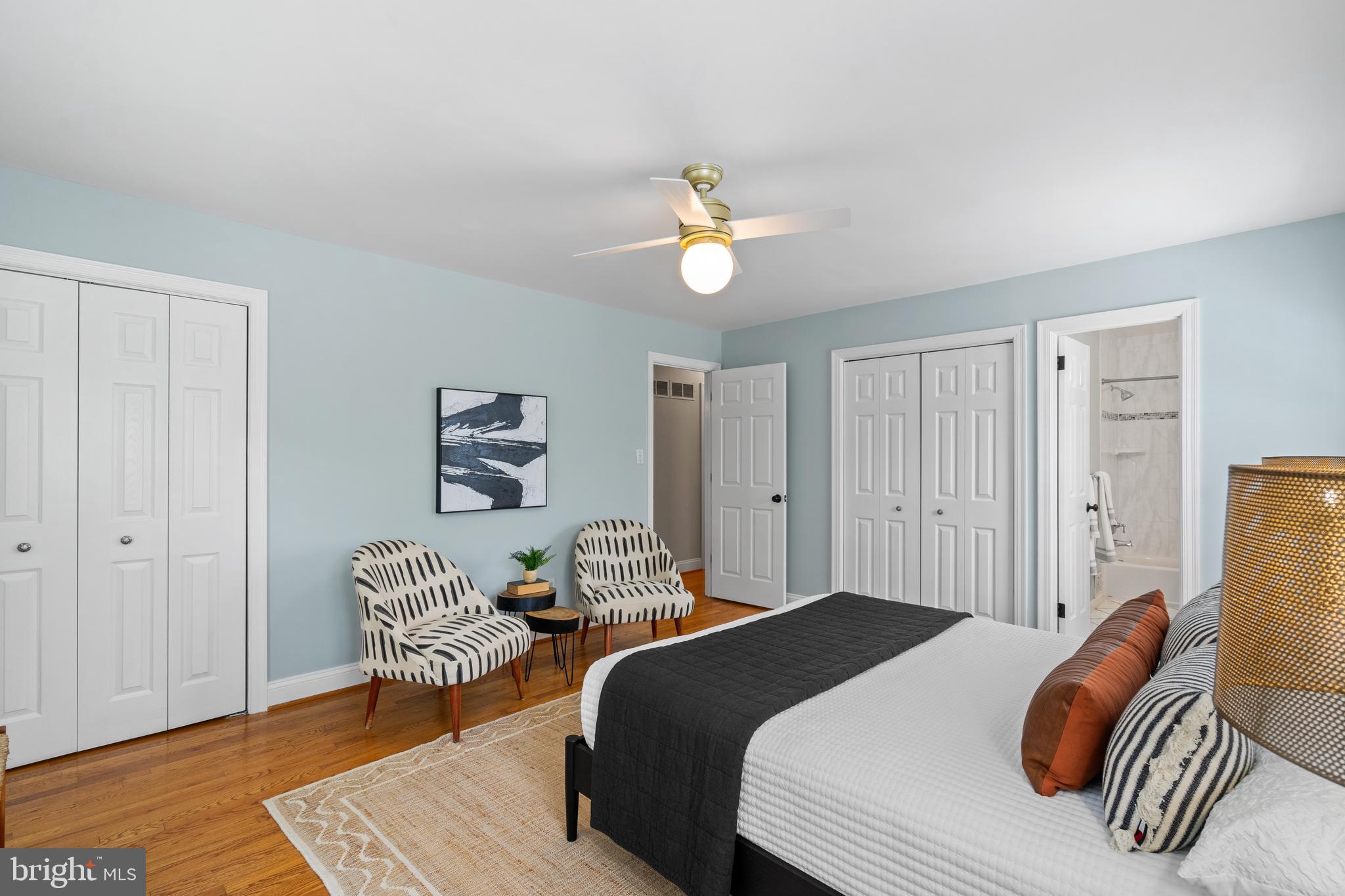 WAYNEWOOD - Residential