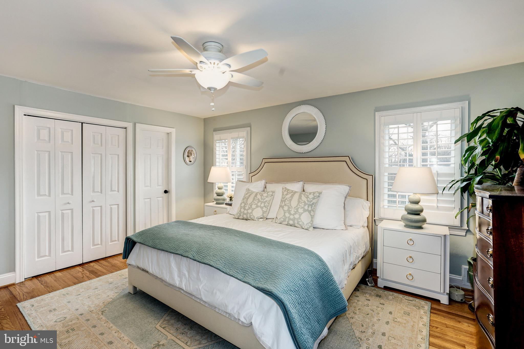 WAYNEWOOD - Residential