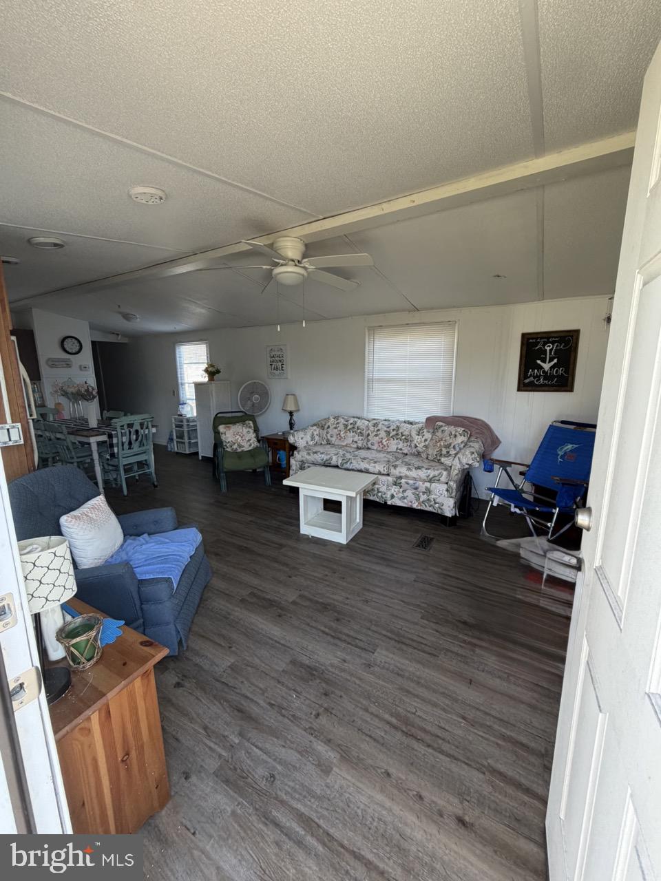 EL RANCHO ROXANA - Residential