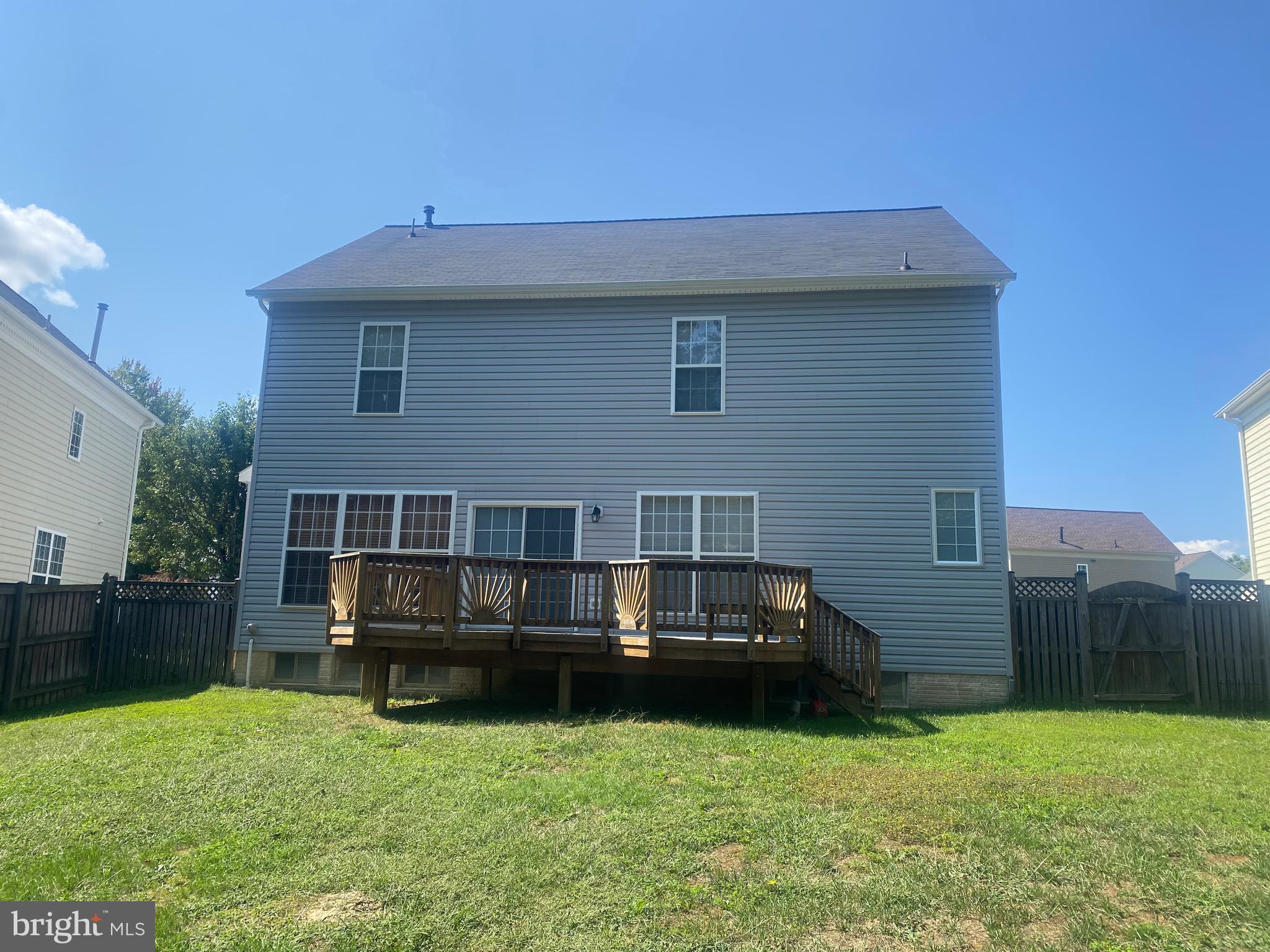 WILLOW CREEK - Residential