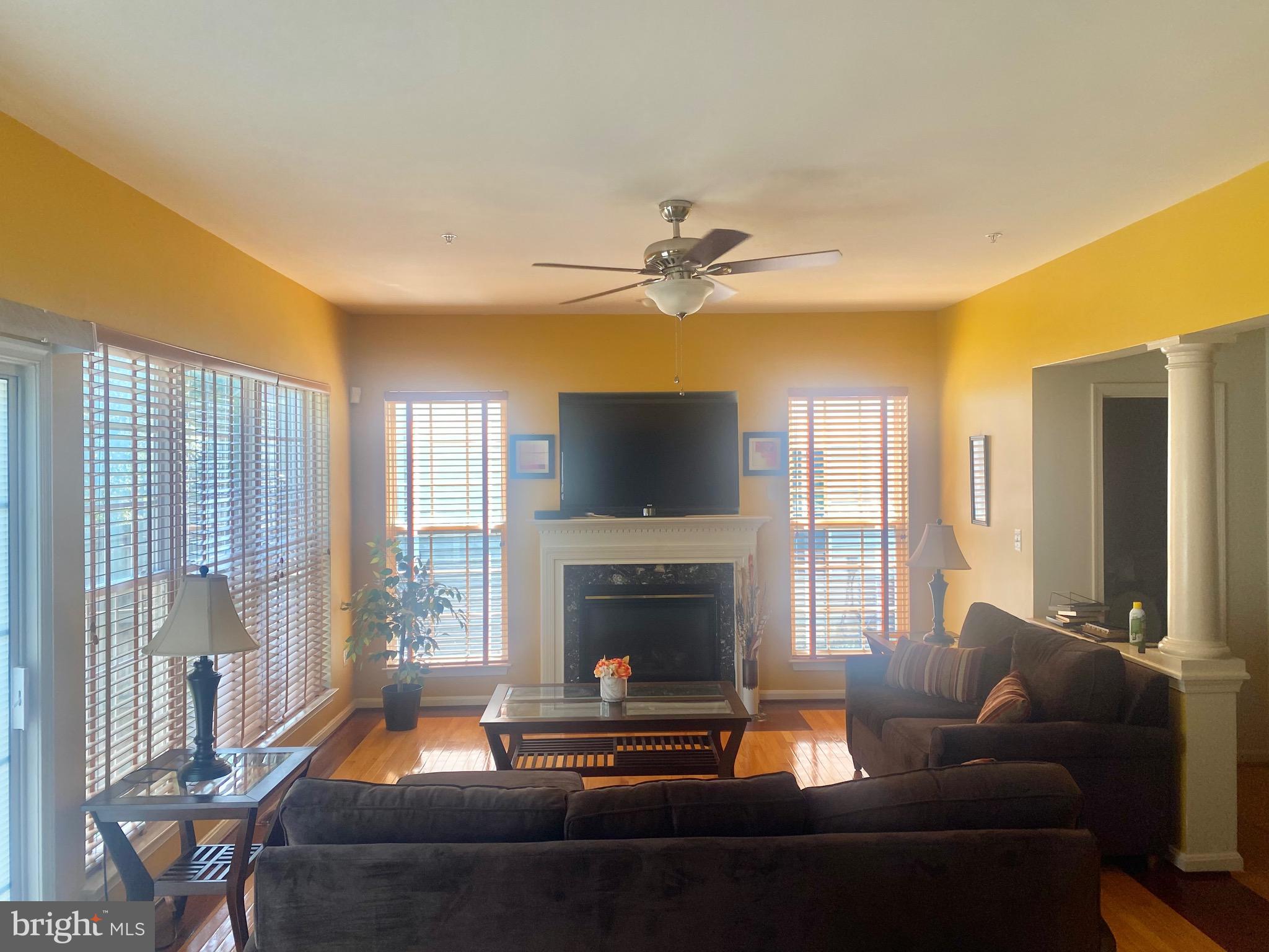 WILLOW CREEK - Residential