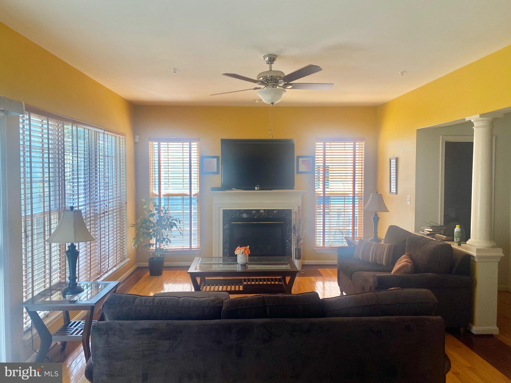 WILLOW CREEK - Residential