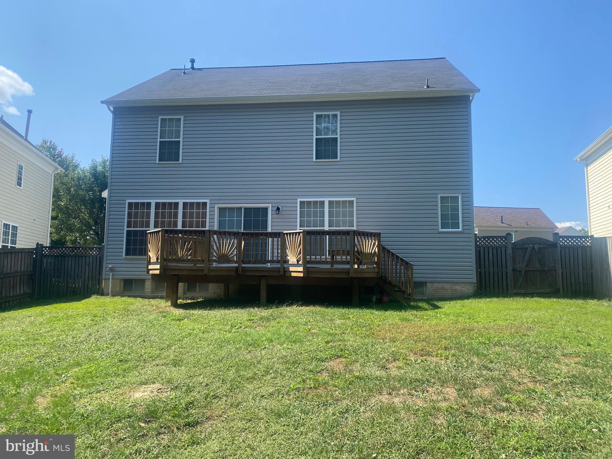 WILLOW CREEK - Residential