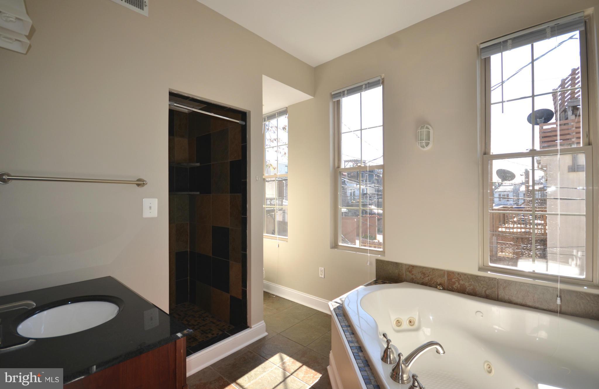 FEDERAL HILL HISTORIC DISTRICT - Residential Lease