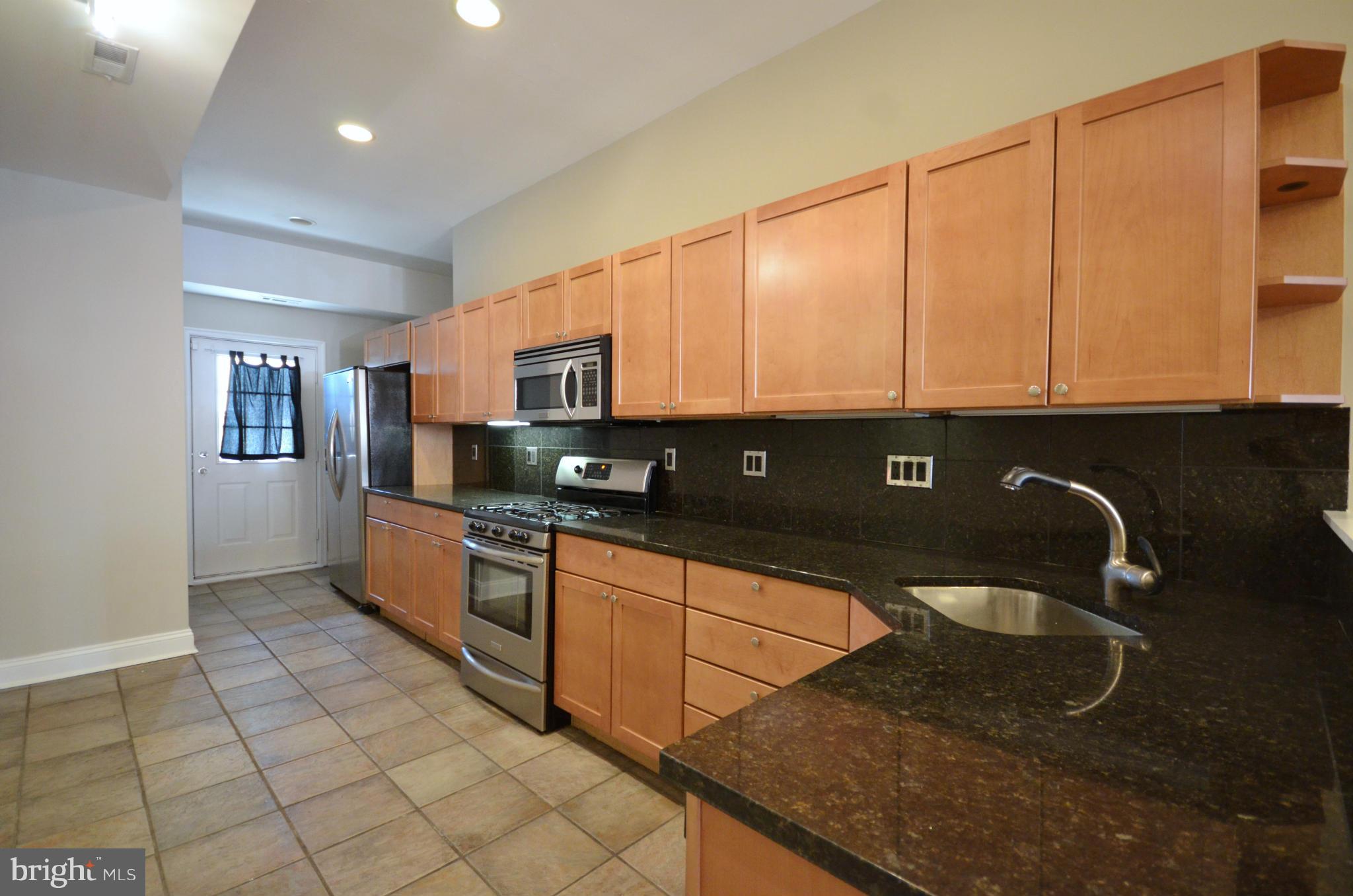 FEDERAL HILL HISTORIC DISTRICT - Residential Lease