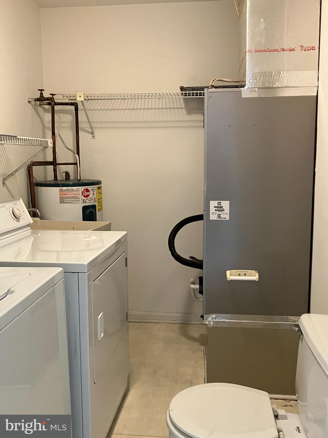 ROCK HALL - Residential