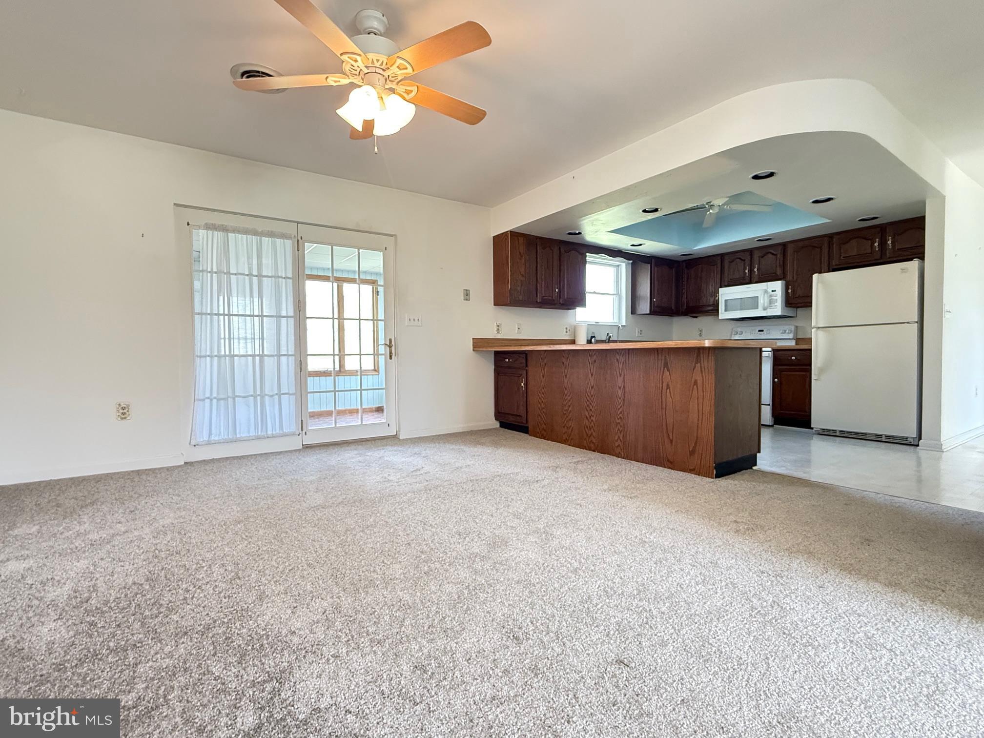 ROCK HALL - Residential