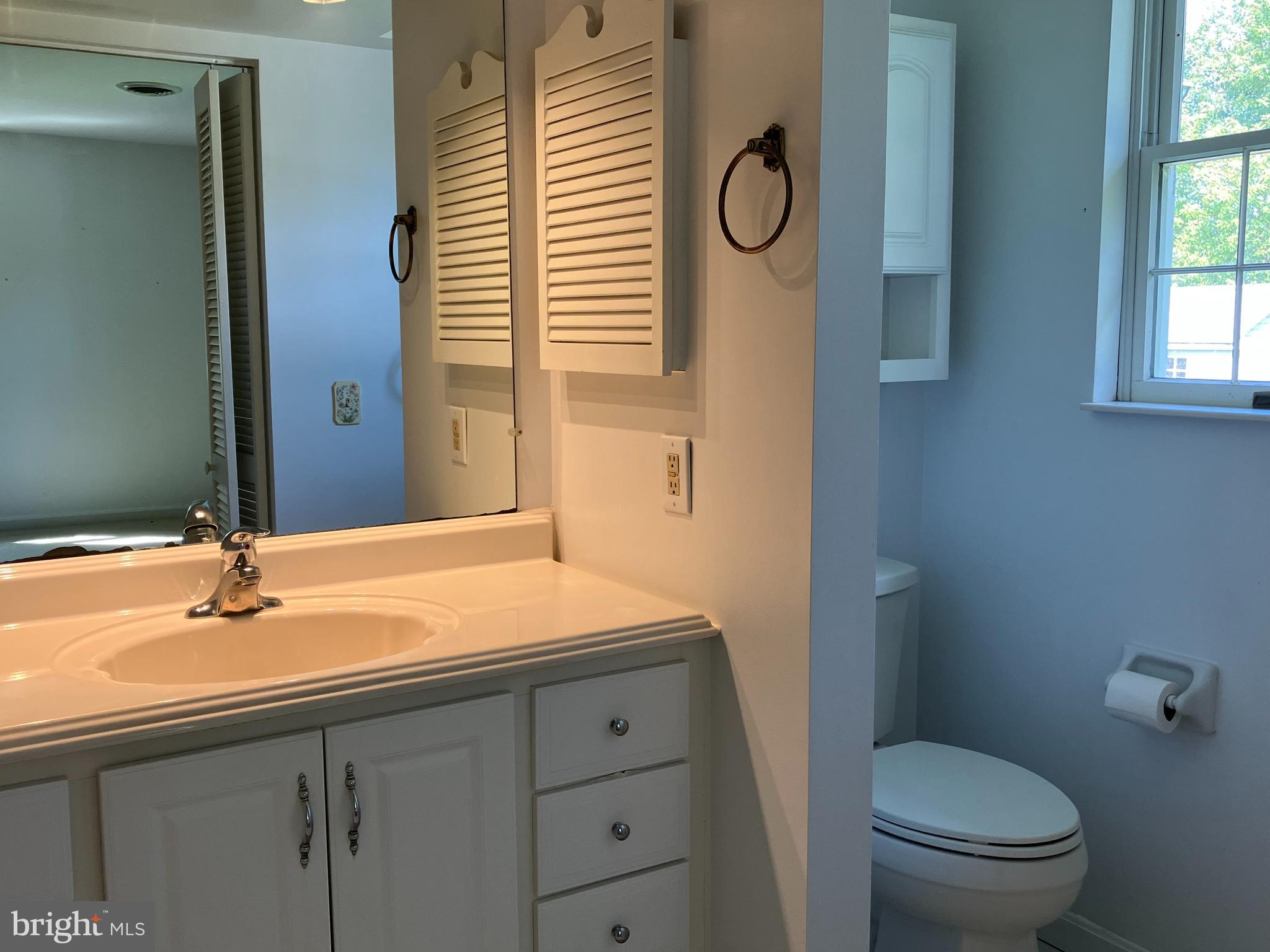 ROCK HALL - Residential