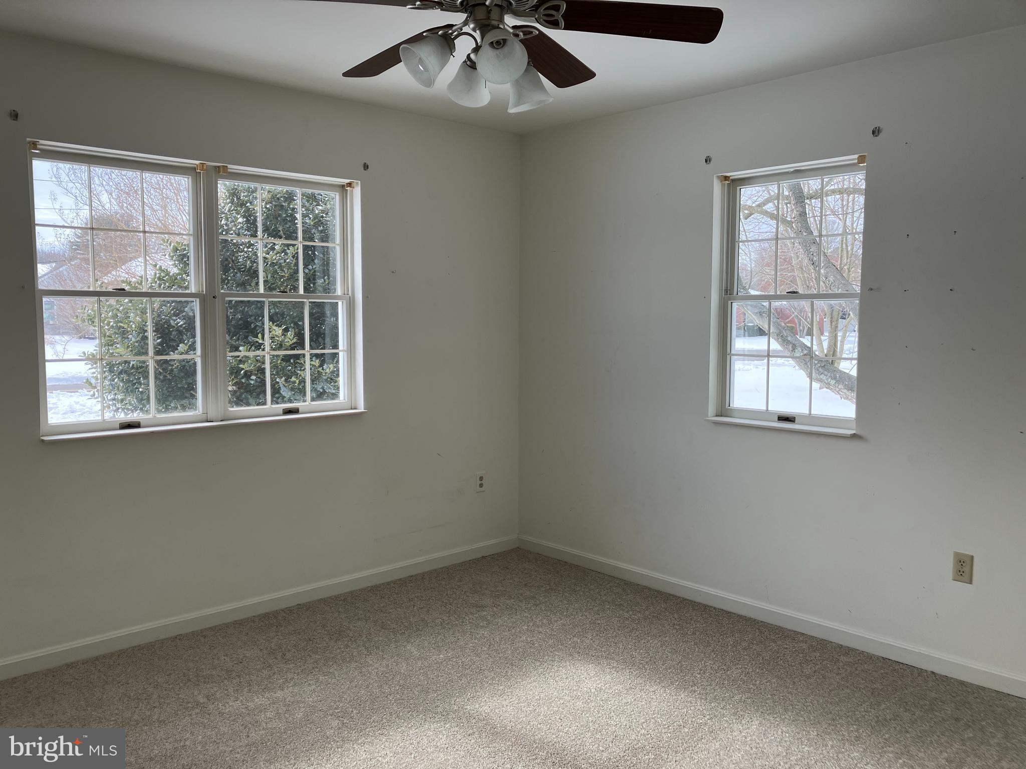 ROCK HALL - Residential