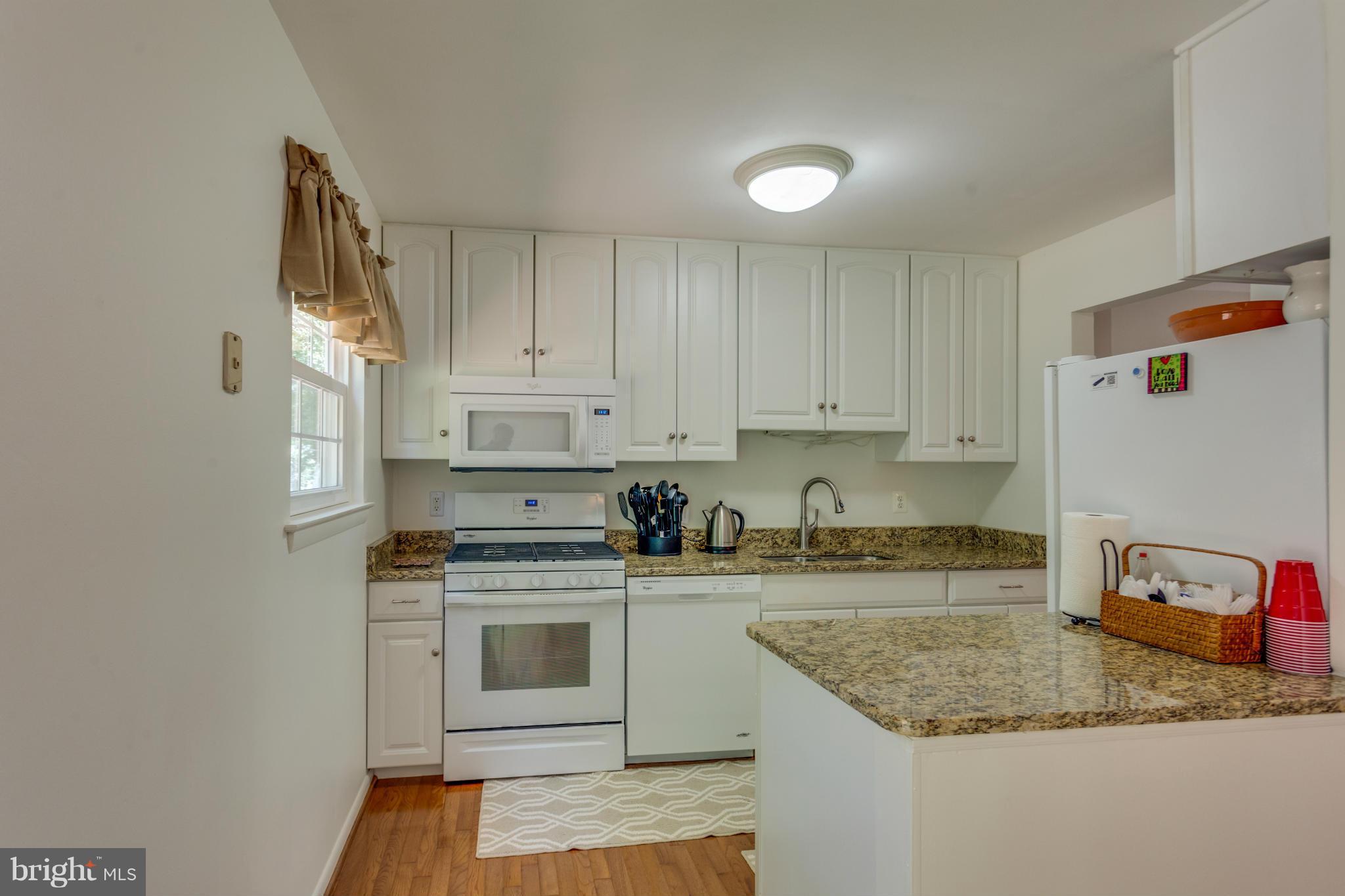 DALE CITY - Residential