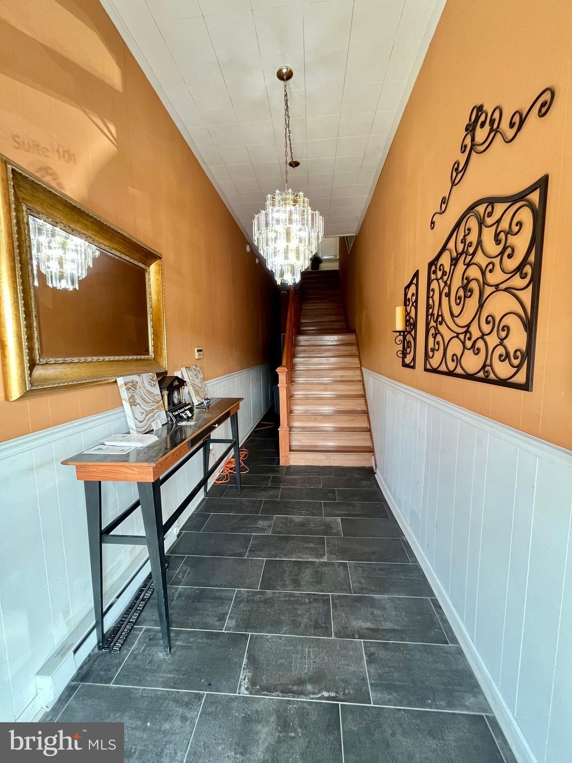 CONSHOHOCKEN - Commercial Lease