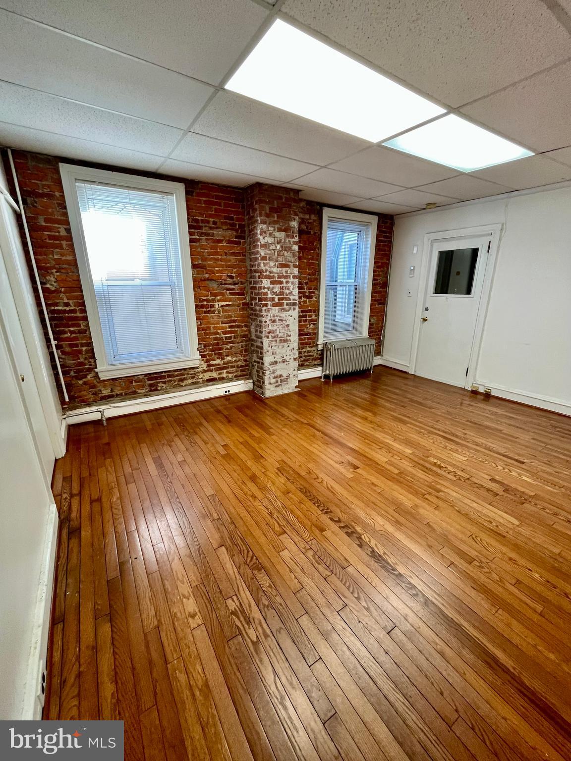 CONSHOHOCKEN - Commercial Lease