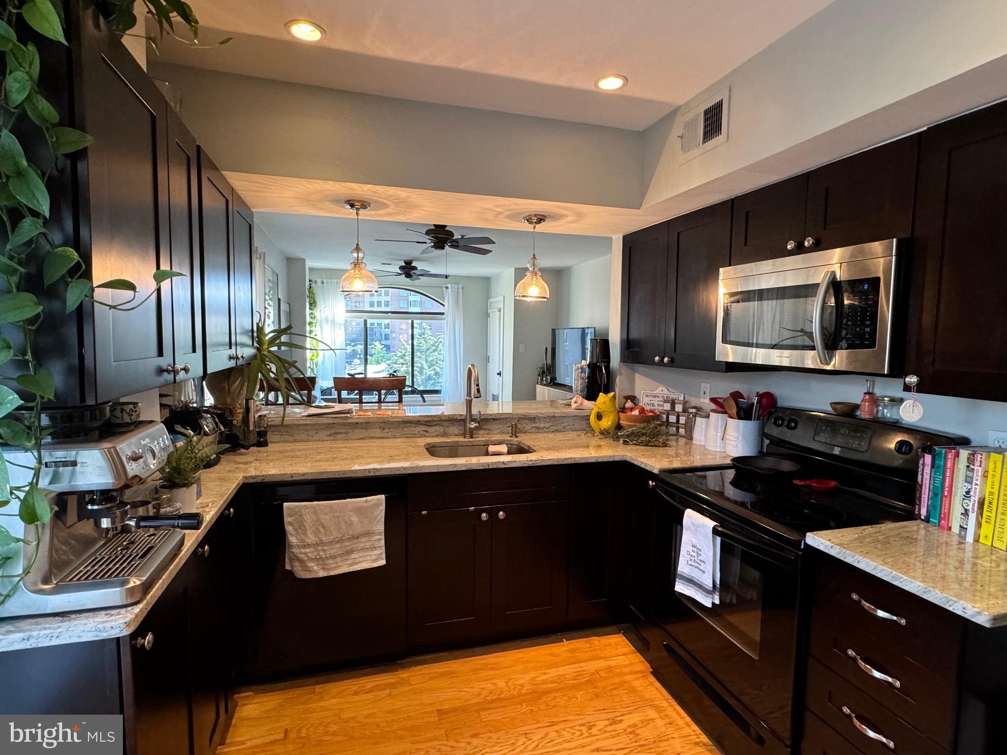 SUMMERWALK - Residential Lease