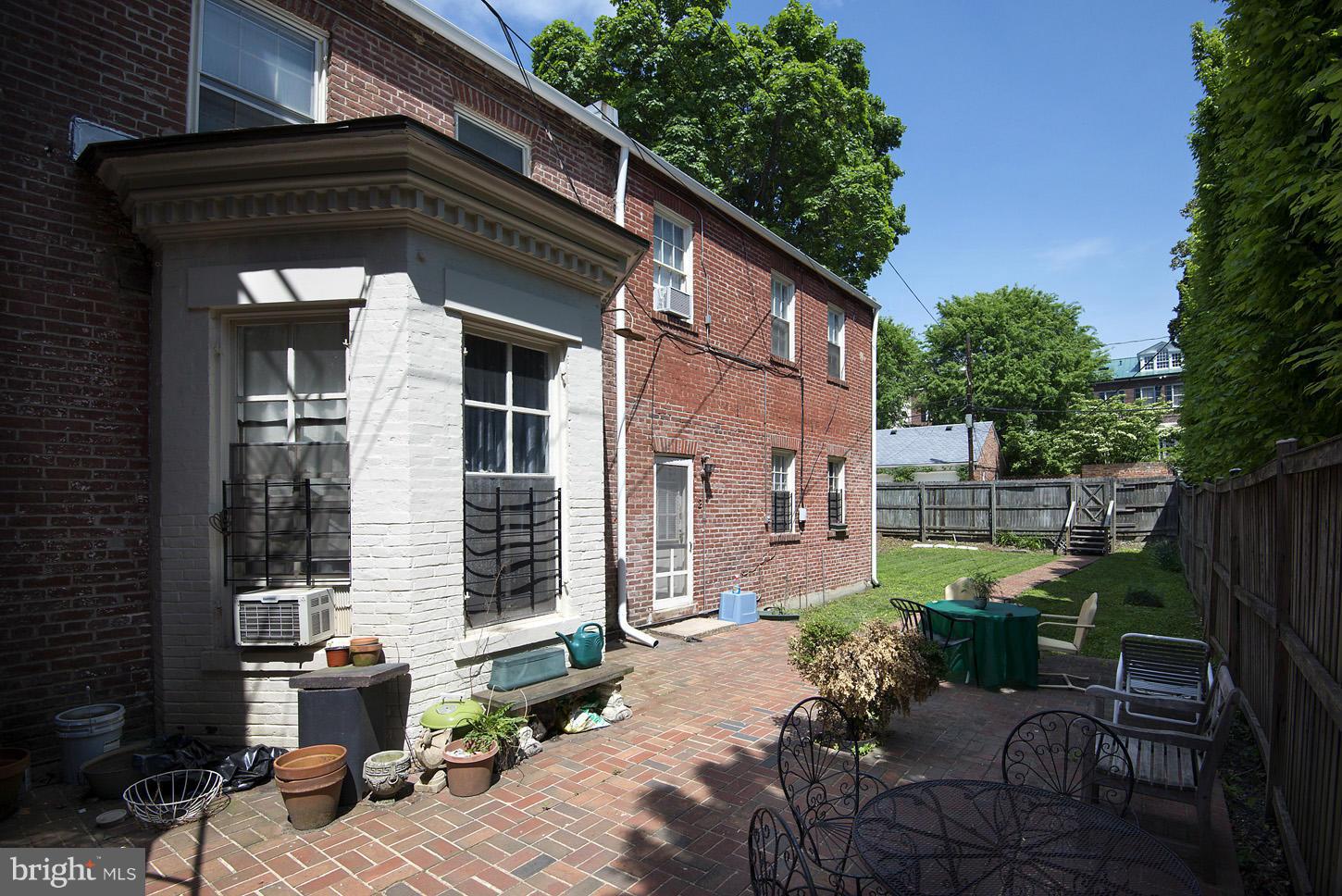 GEORGETOWN - Residential Income