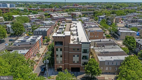MLS: NJCD2117972