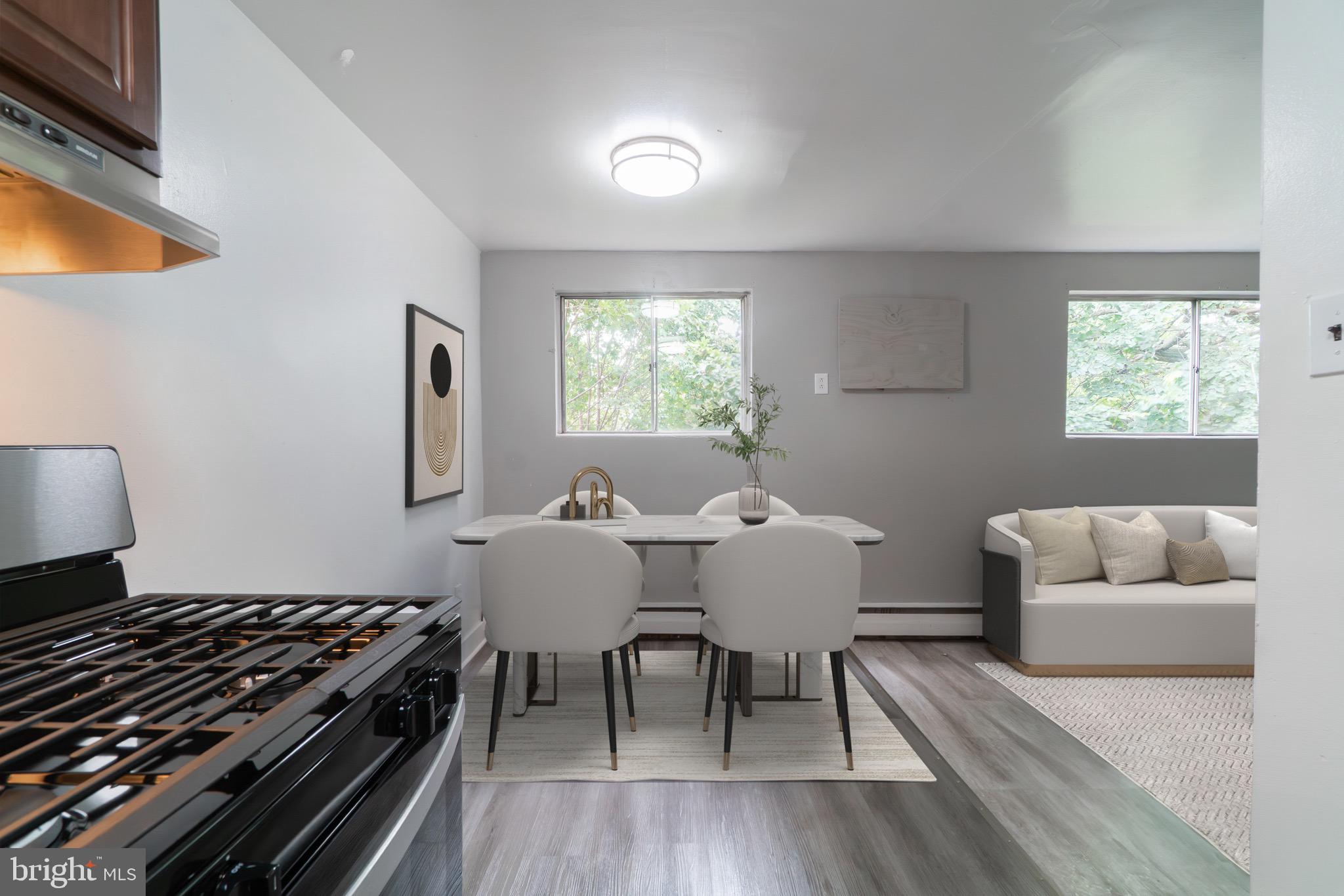 FRANKFORD - Residential Lease