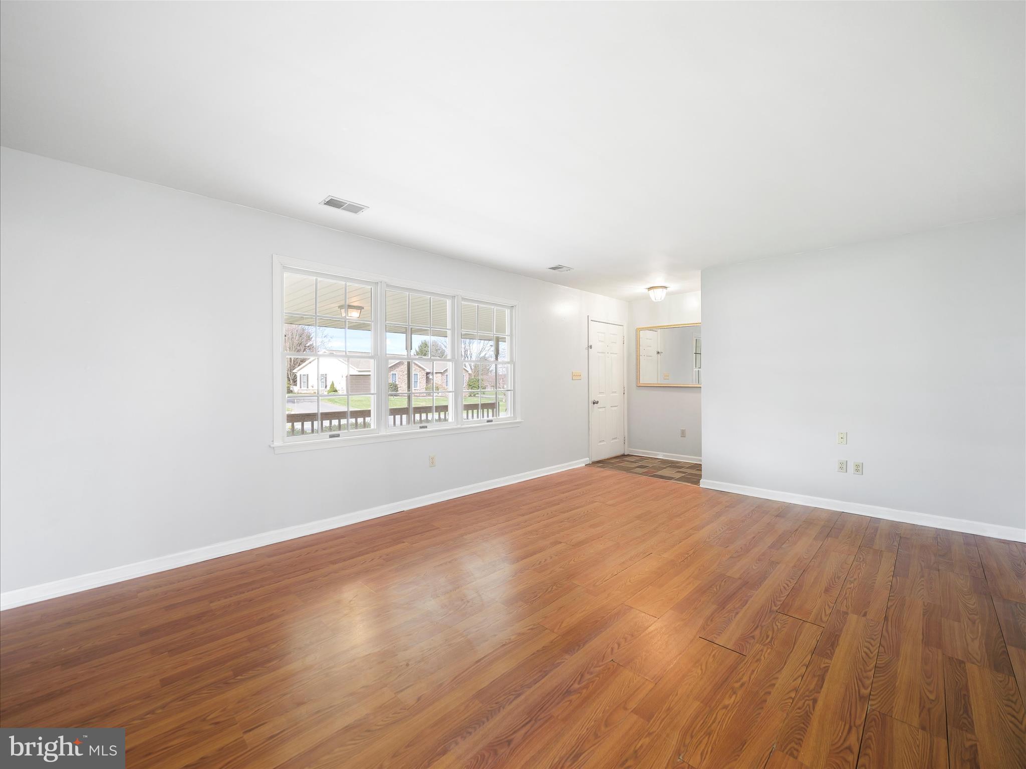 WOODCREST - Residential Lease