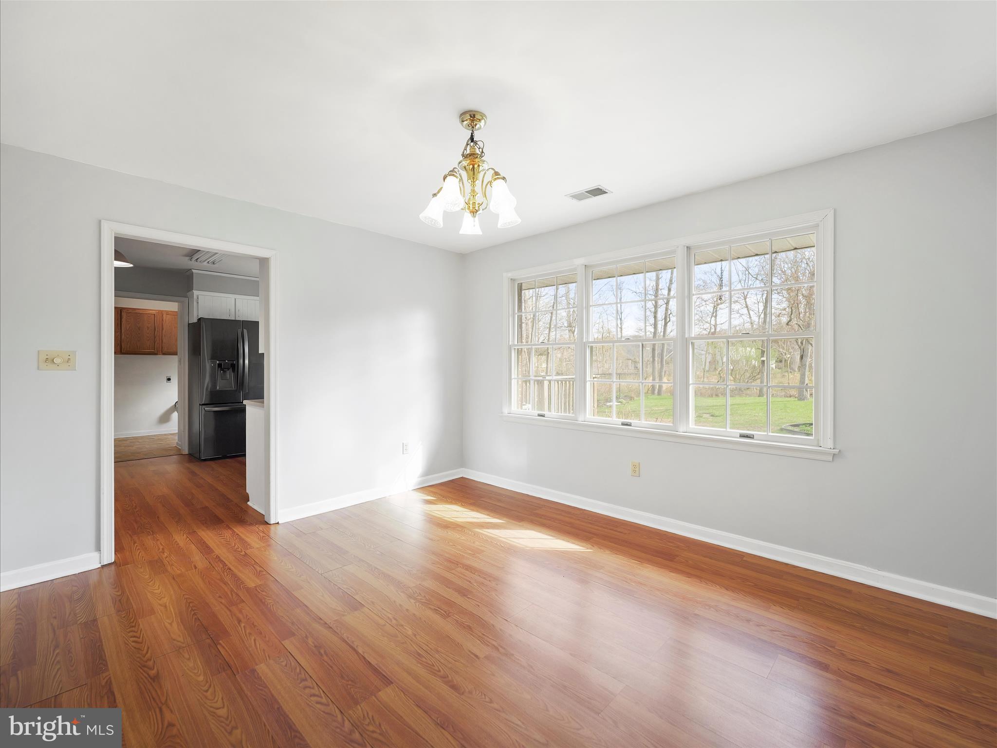 WOODCREST - Residential Lease