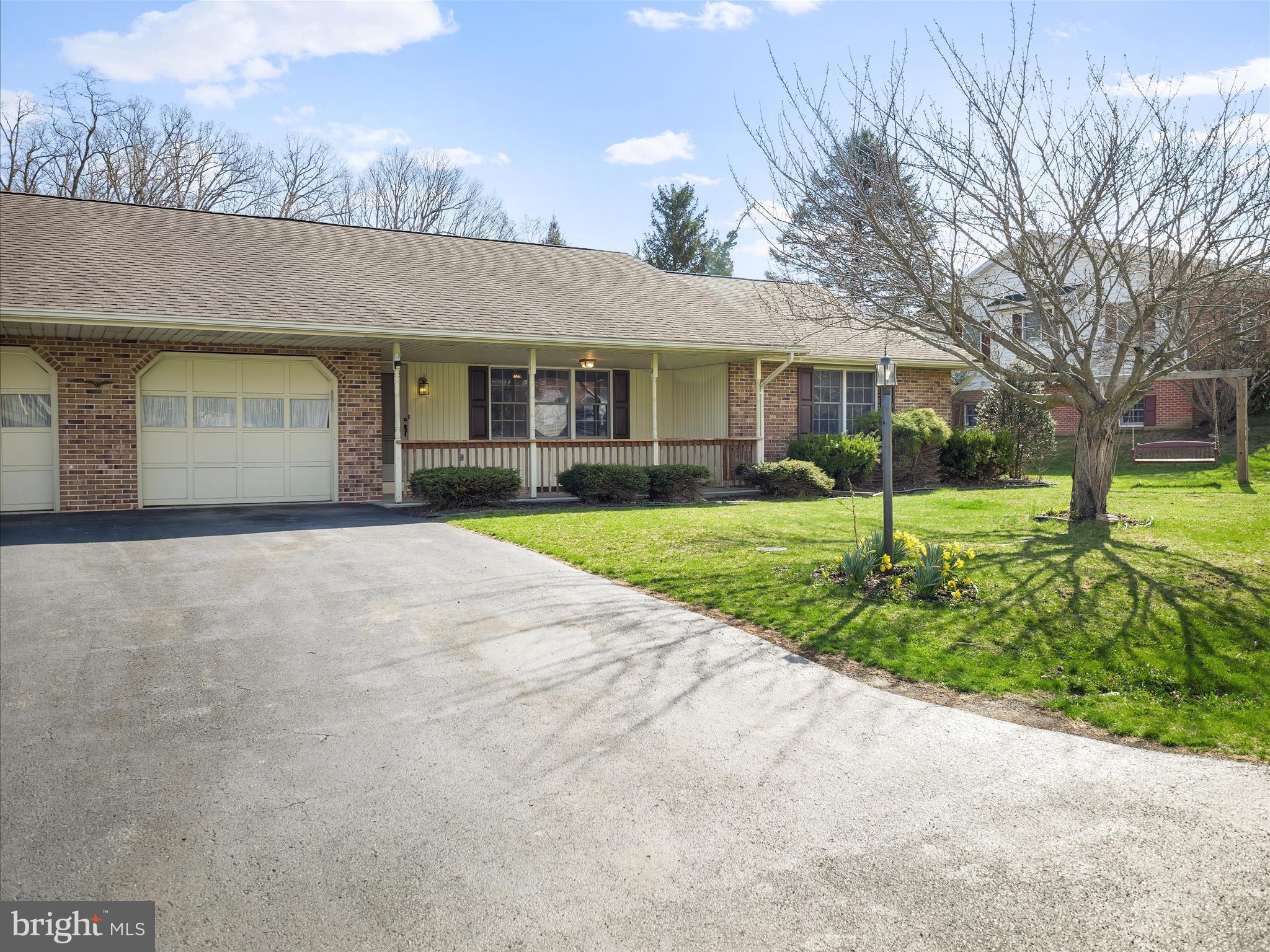 WOODCREST - Residential Lease