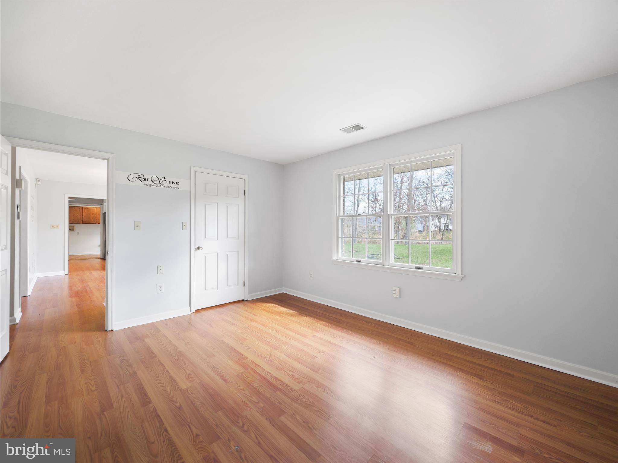 WOODCREST - Residential Lease