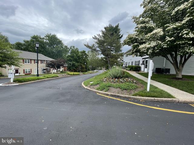 YARDLEY COMMONS - Residential