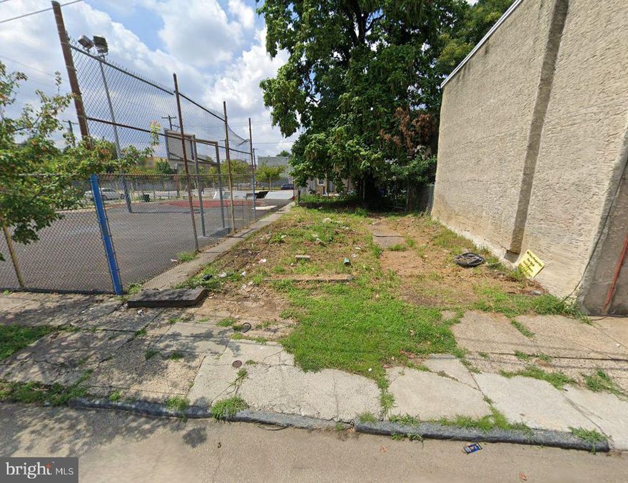 Located in the heart of the rapidly growing Olde Kensington is this very good opportunity to obtain a RSA5 zoned lot in a quiet street with no front door neighbors which gives you the privilege of having an open view of the beautiful sky. Surrounded by the countless amenities of Fishtown, Northern Liberties and Old Kensington. Just a few minutes to the Temple University Campus you'll find yourself being able to walk to American Street, Fishtown and public transportation to get downtown within a few short minutes. And as if that wasn't enough to motivate you,  you will have a playground right next door for you to enjoy those beautiful upcoming summer days. Perfect opportunity to build from the ground up to your liking and customize!