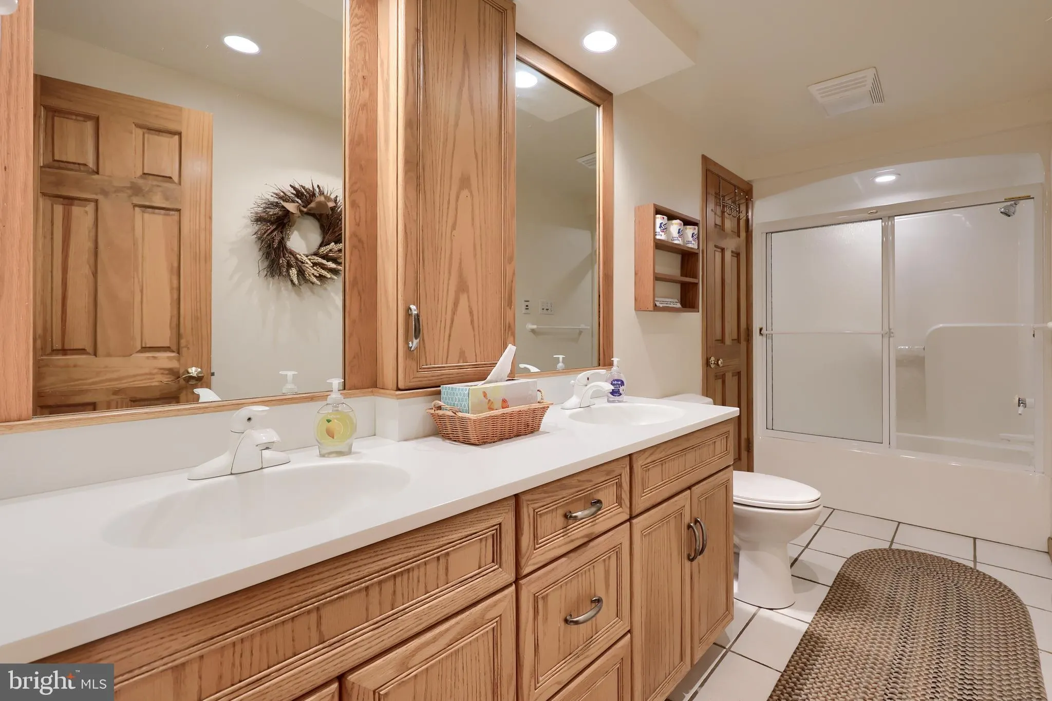 Quarryville, Pennsylvania 17566, United States, 3 Bedrooms Bedrooms, ,3 BathroomsBathrooms,Residential,Active,847