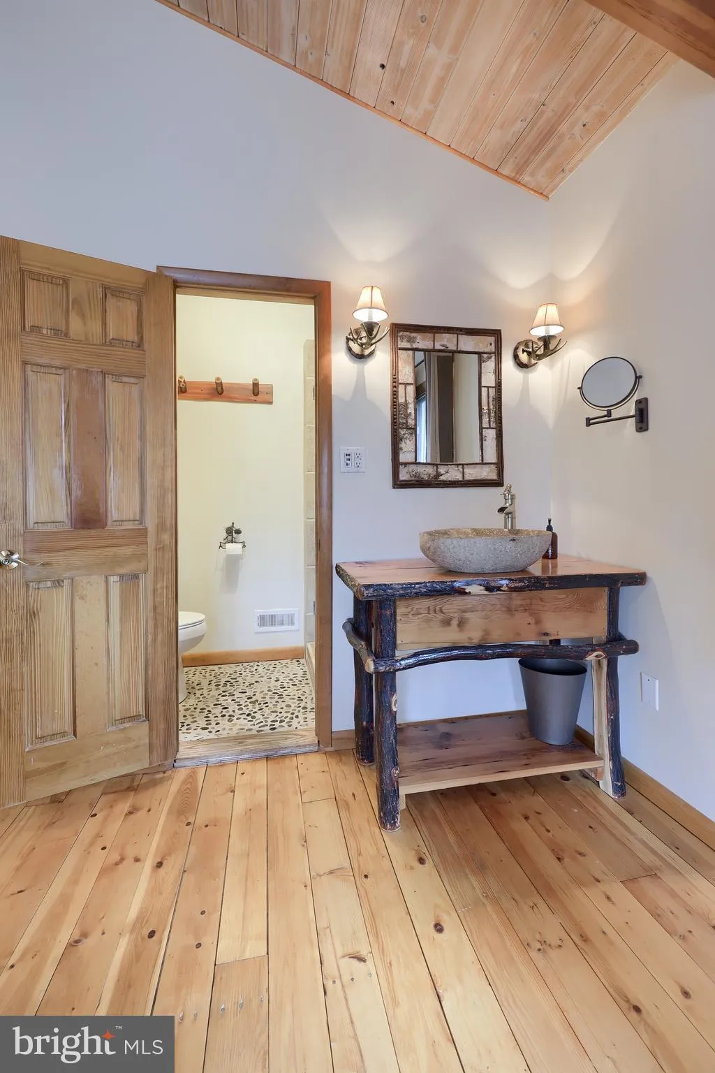 Quarryville, Pennsylvania 17566, United States, 3 Bedrooms Bedrooms, ,3 BathroomsBathrooms,Residential,Active,847