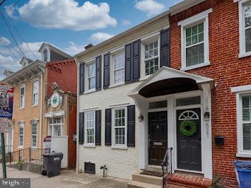 519 LOCUST STREET