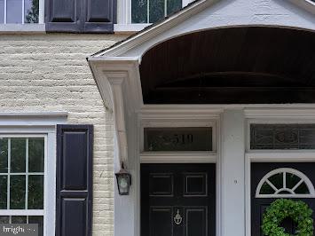 519 LOCUST STREET