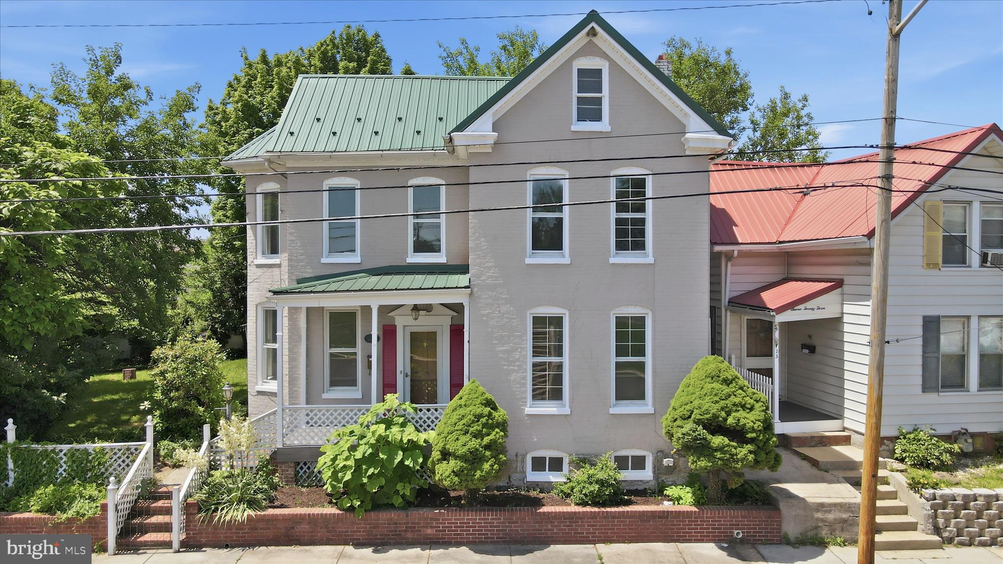 719 W CHURCH STREET