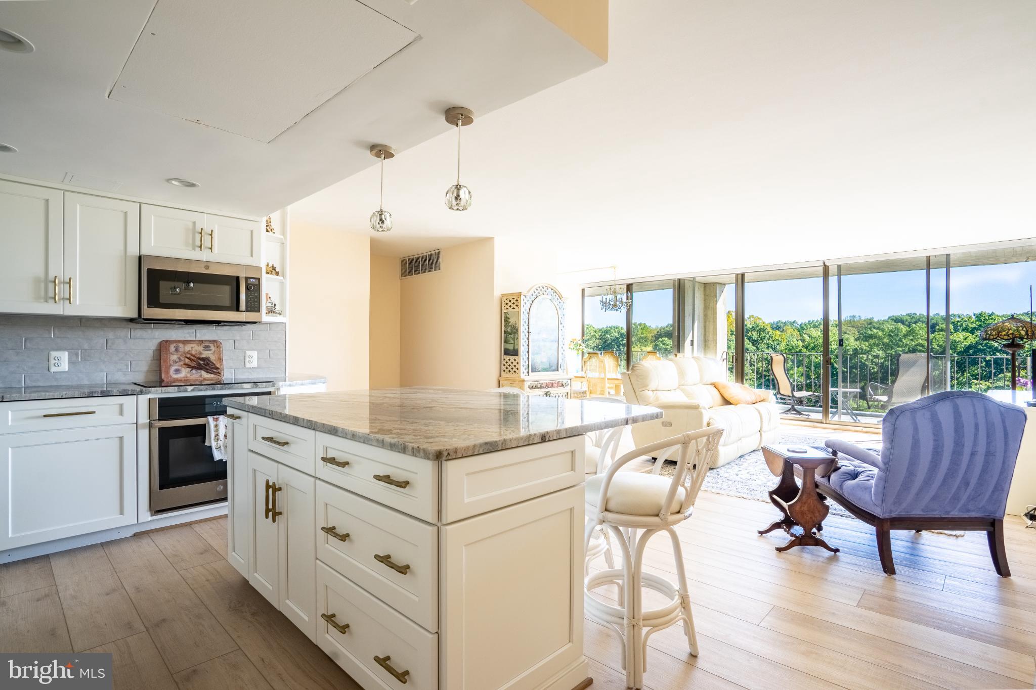 11400 WASHINGTON PLZ W 1101