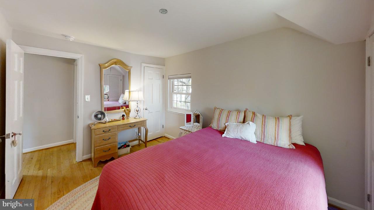 BEVERLEY HILLS - Residential Lease