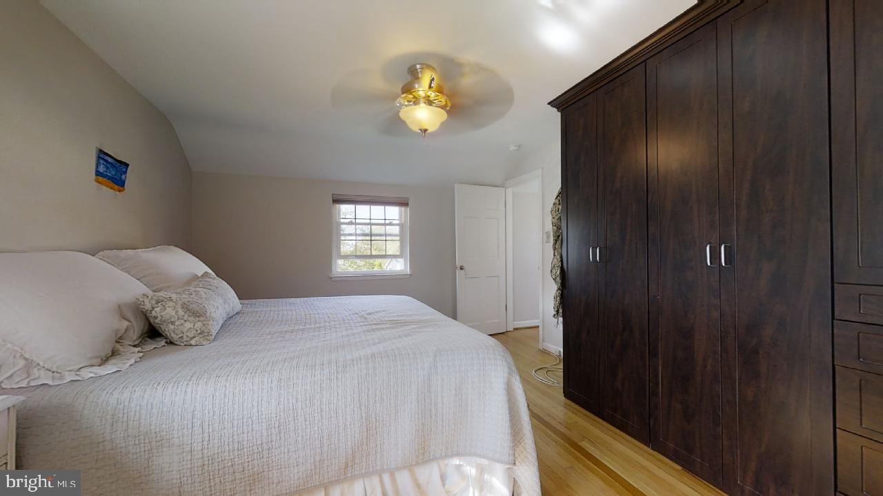 BEVERLEY HILLS - Residential Lease