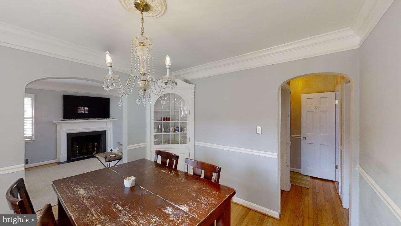 BEVERLEY HILLS - Residential Lease