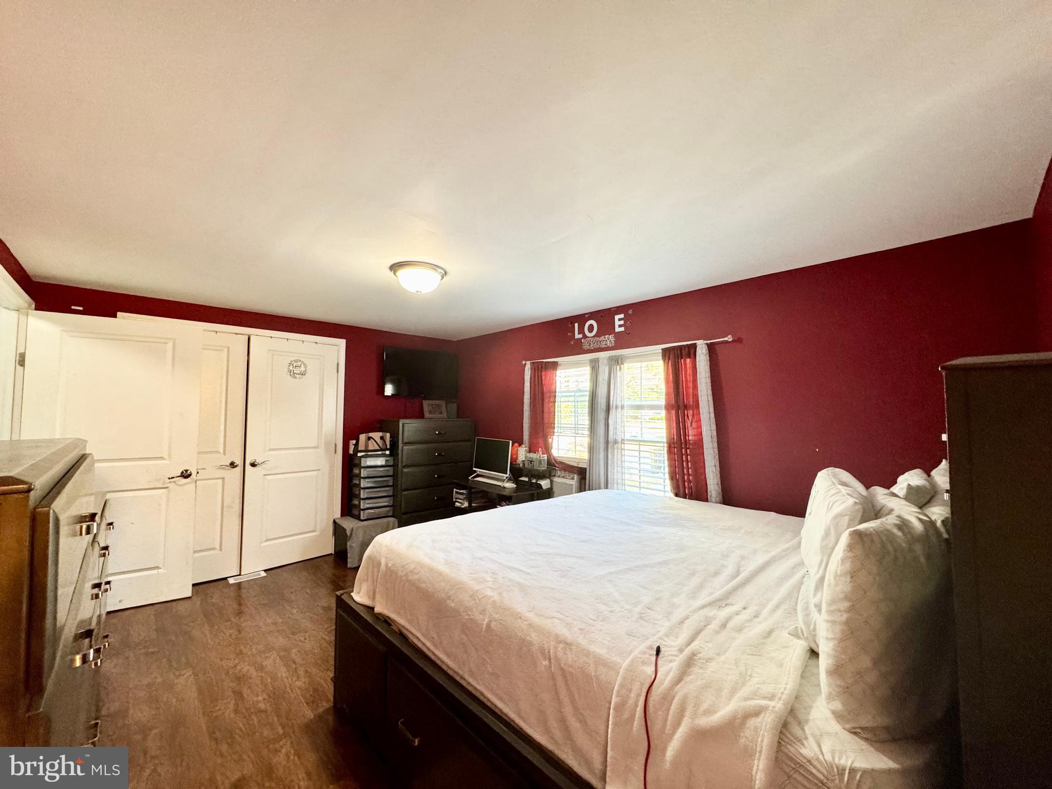 SOUTHGATE VILLAGE - Residential