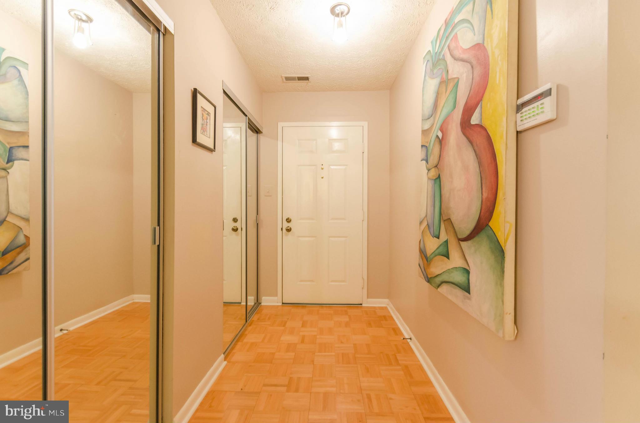 THE FALLS GARDEN - Residential